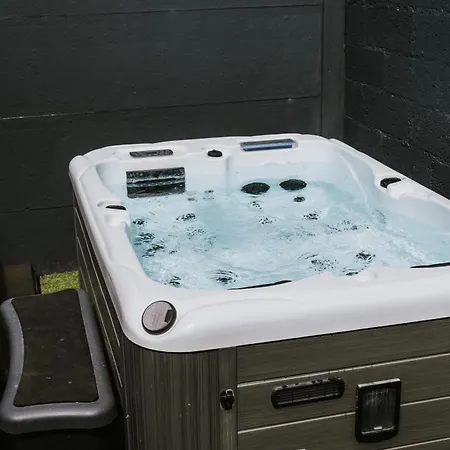Bel Air - Jacuzzi - Piscine Partagee