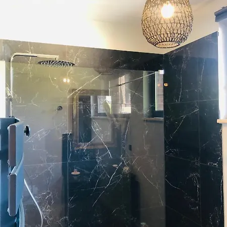Bel Air - Jacuzzi - Piscine Partagee Apartment