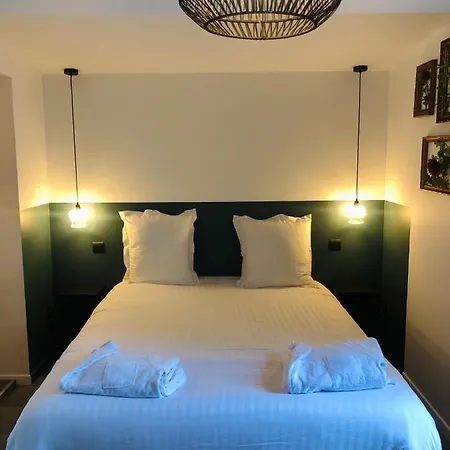 Bel Air - Piscine - Jacuzzi Apartman