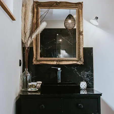 Apartman Bel Air - Piscine - Jacuzzi *